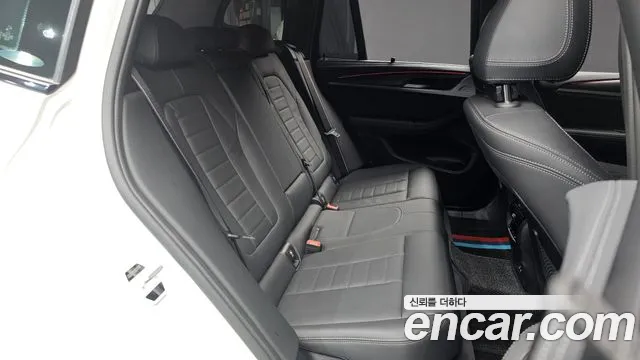 BMW X3 xDrive 20i M Sport Pro — Фото автомобиля 11