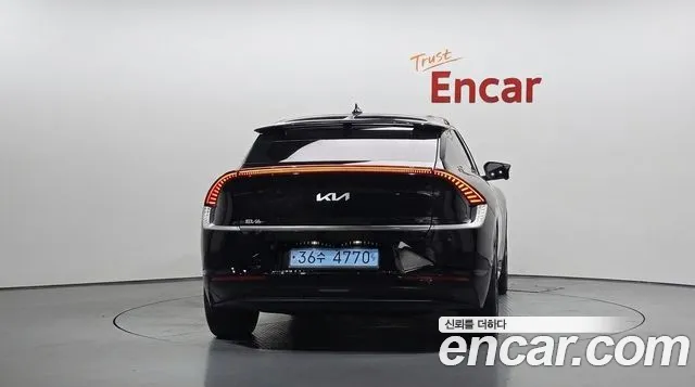 Kia EV6 — Фото автомобиля 4