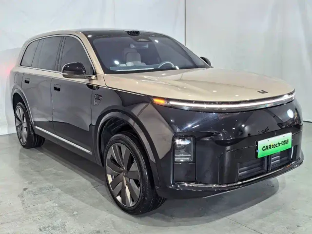 Li Auto L9 — Фото автомобиля 3