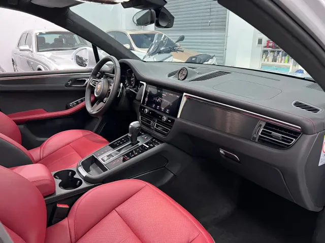 Porsche Macan — Фото автомобиля 9