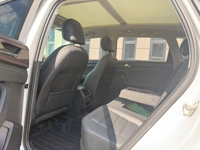 Volkswagen Tharu — Фото автомобиля 10