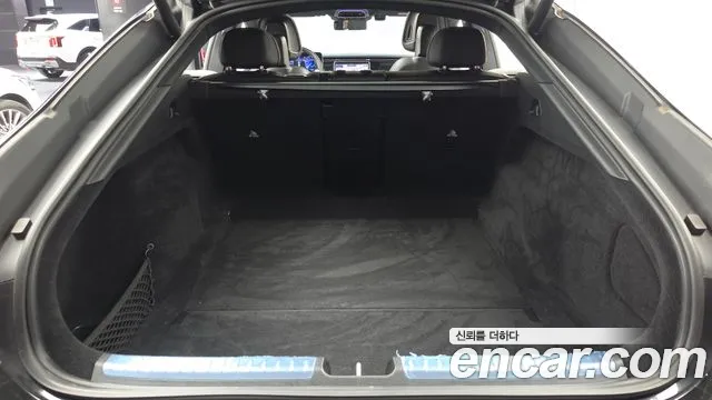 Mercedes-Benz EQS — Фото автомобиля 20