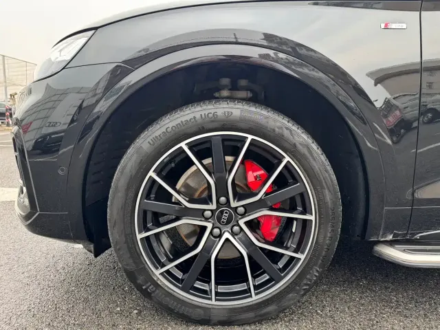 Audi Q5L — Фото автомобиля 9