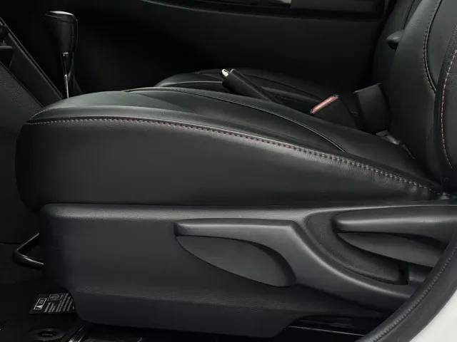 Toyota YARiS L Zhi Xuan — Фото автомобиля 21