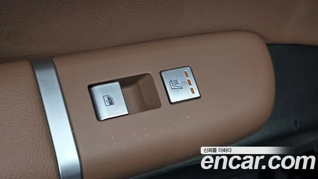Hyundai Grandeur GN7 — Фото автомобиля 18