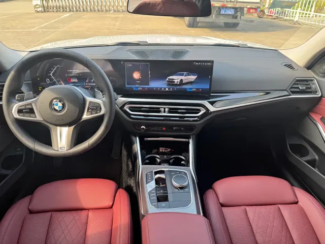 BMW 3 Series — Фото автомобиля 8