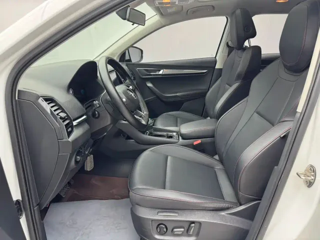 Skoda Karoq — Фото автомобиля 7