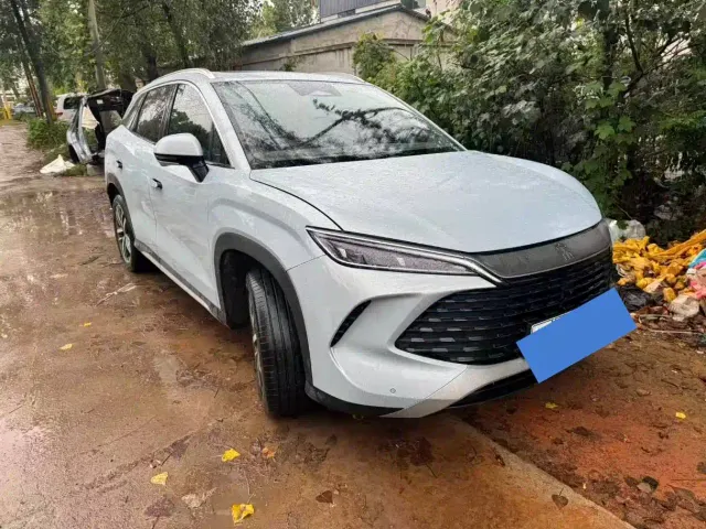 BYD Song L DM-i — Фото автомобиля 2