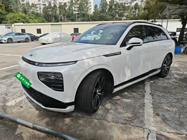 Фотография автомобиля — Xpeng G9