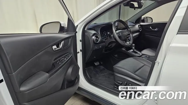 Hyundai Kona Новый Kona Бензин 2.0 2WD — Фото автомобиля 10