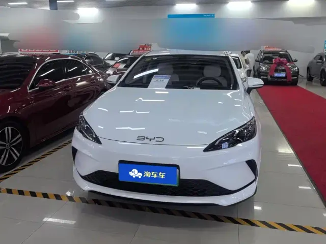 BYD Seal 05 DM-i — Фото автомобиля 2