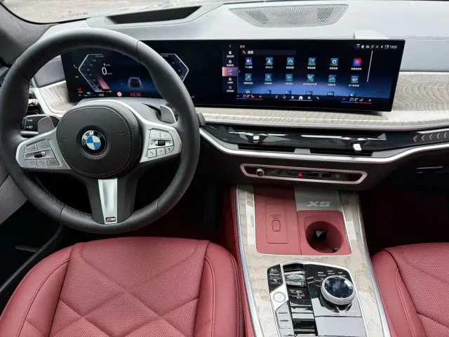 BMW X5 — Фото автомобиля 4