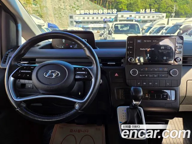 Hyundai Staria — Фото автомобиля 12