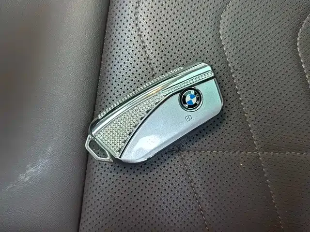 BMW X1 — Фото автомобиля 14