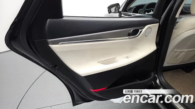 Hyundai Grandeur Новый Grandeur IG — Фото автомобиля 23