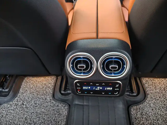 Mercedes-Benz GLC-Class — Фото автомобиля 13