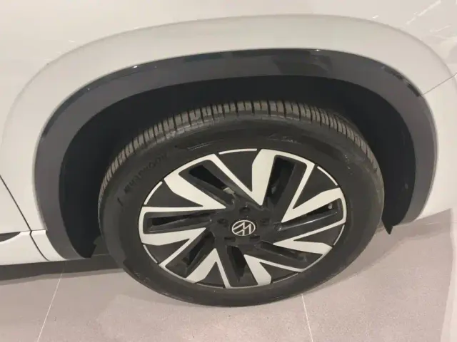 Volkswagen Tayron — Фото автомобиля 6