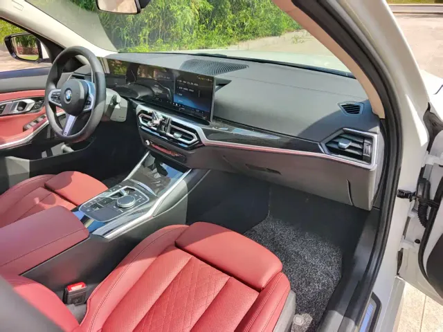 BMW 3 Series — Фото автомобиля 20