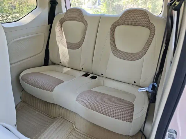 Wuling Hongguang Mini EV — Фото автомобиля 16
