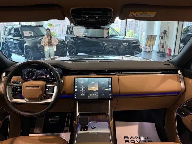 Land Rover Range Rover — Фото автомобиля 6
