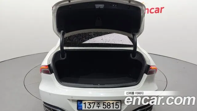 Hyundai Grandeur Новый Grandeur IG — Фото автомобиля 20