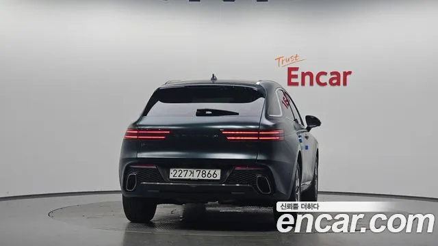 Genesis GV70 2.5T Бензин AWD — Фото автомобиля 4