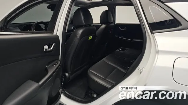 Hyundai Kona — Фото автомобиля 25