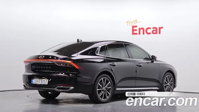 Hyundai Grandeur New — Фото автомобиля 2