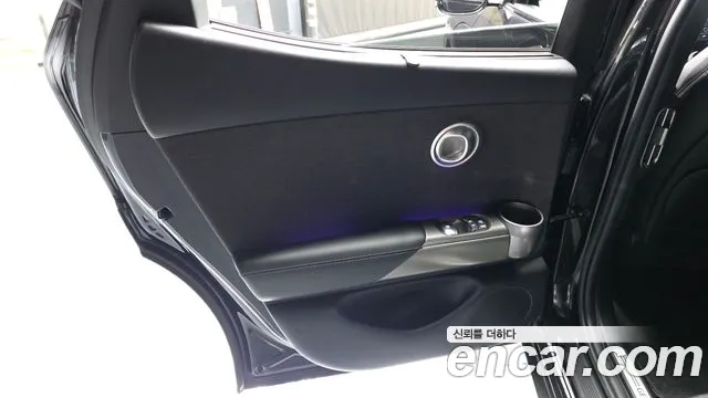 Genesis GV60 — Фото автомобиля 14