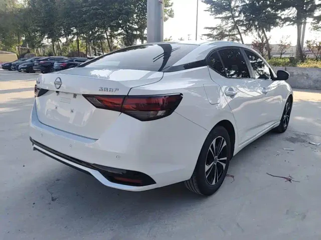 Nissan Sylphy — Фото автомобиля 6