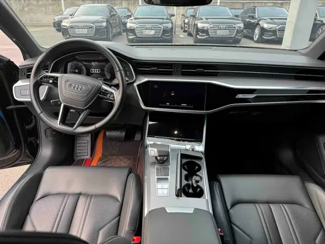 Audi A6L — Фото автомобиля 5