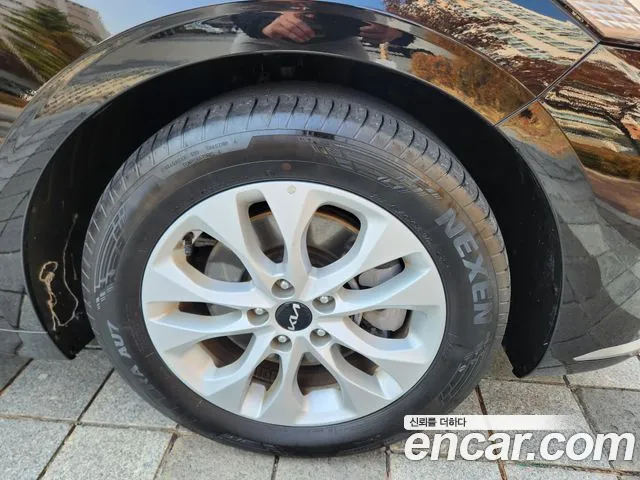Kia K8 2.5 Бензин 2WD — Фото автомобиля 6