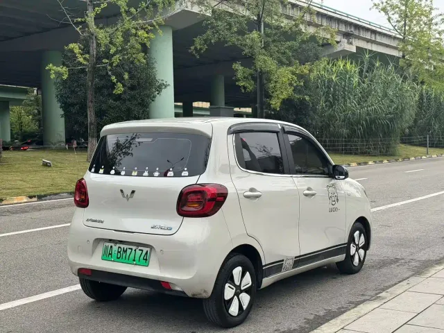 Wuling Hongguang Mini EV — Фото автомобиля 4