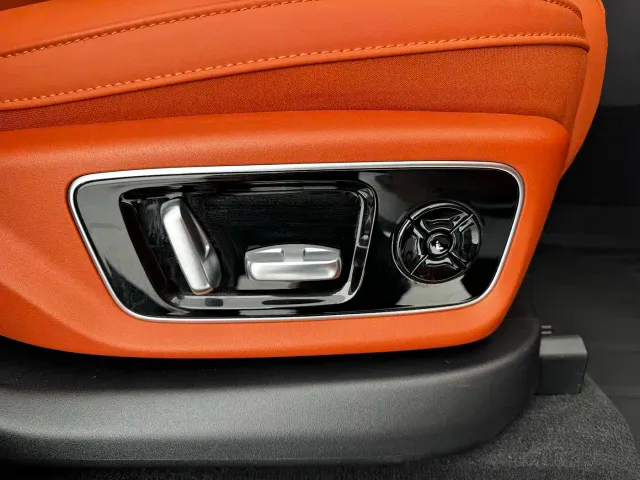 Li Auto L7 — Фото автомобиля 7