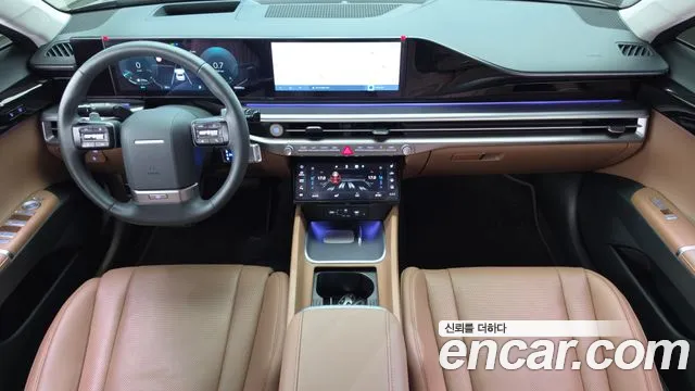 Hyundai Grandeur Grandeur (GN7) 2.5 Бензин 2WD — Фото автомобиля 7