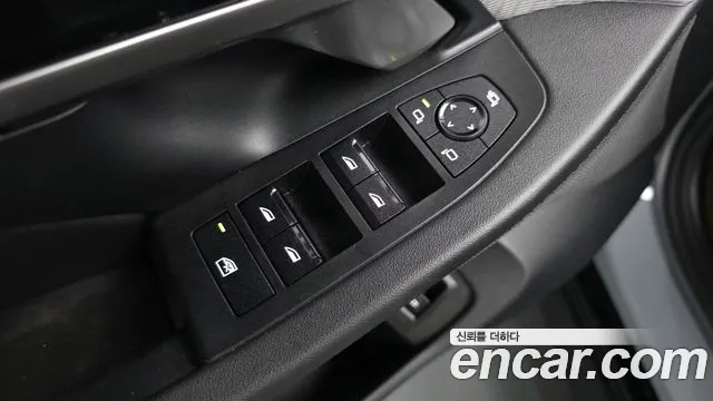 BMW 5 Series G60 — Фото автомобиля 30