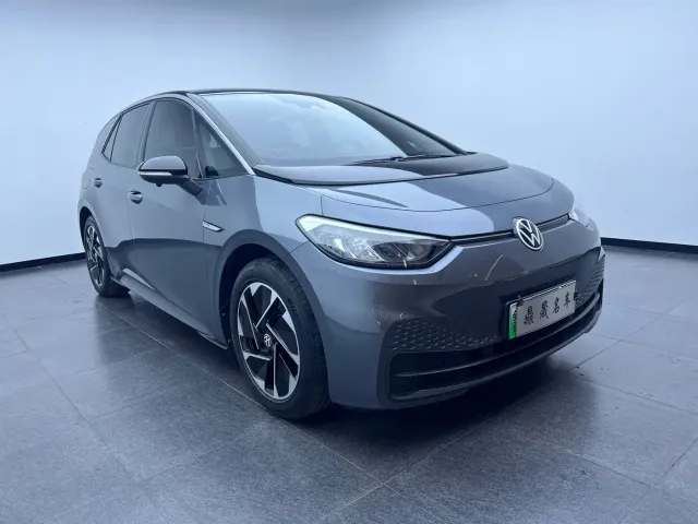 Volkswagen ID.3 — Фото автомобиля 9