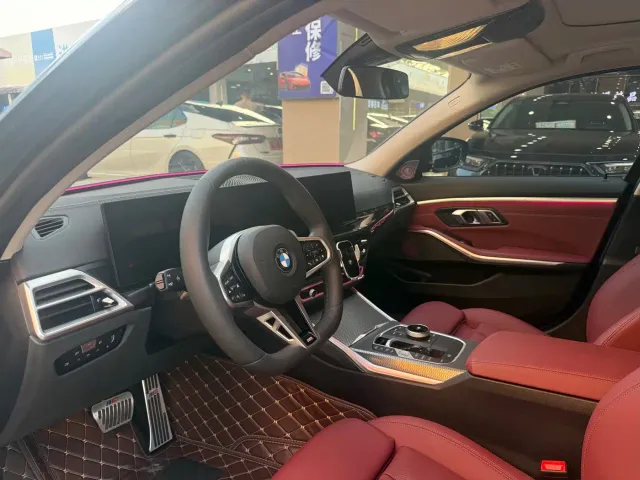 BMW 3 Series — Фото автомобиля 12