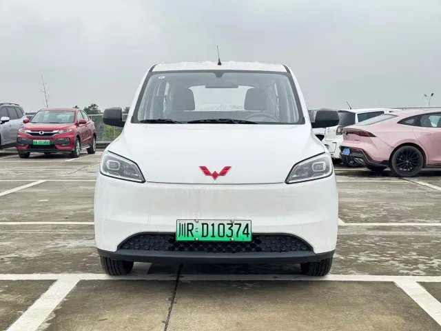 Wuling Hongguang — Фото автомобиля 2