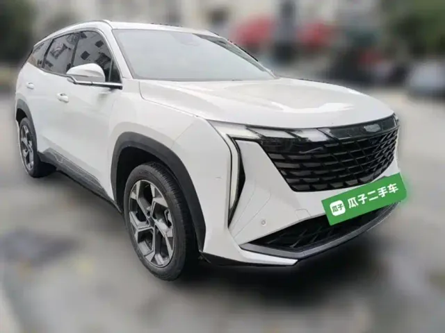 Geely Boyue L — Фото автомобиля 25
