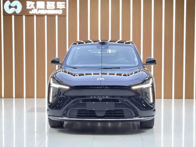 IM Motors IM LS6 2025 Extended Range Base — Фото автомобиля 2