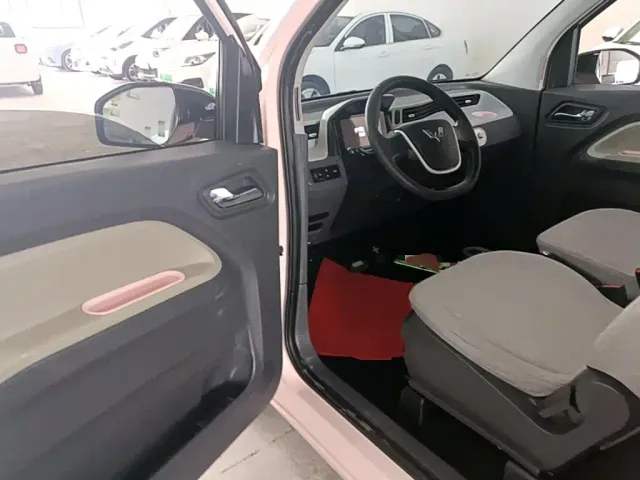 Wuling Hongguang Mini EV — Фото автомобиля 15