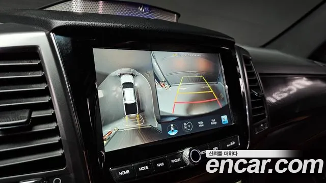 KG_Mobility_Ssangyong Rexton Новый Rexton Sport Khan Дизель 2.2 4WD — Фото автомобиля 15