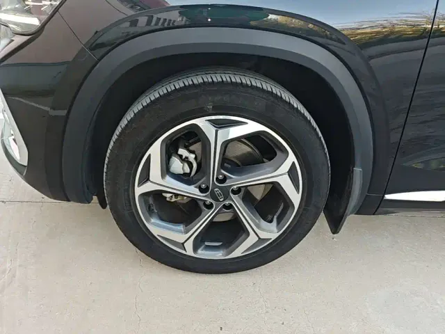 Geely Xingyue L — Фото автомобиля 22