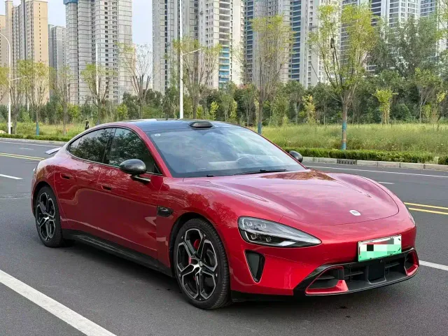 Xiaomi SU7 — Фото автомобиля 3