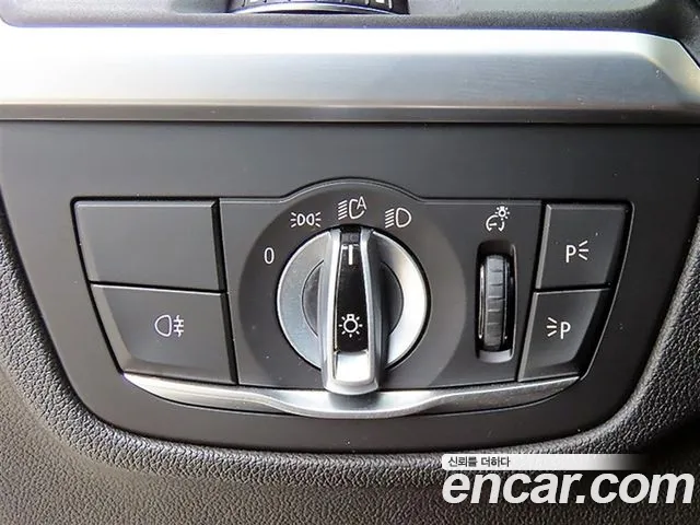 BMW X4 xDrive20i M Sport — Фото автомобиля 17