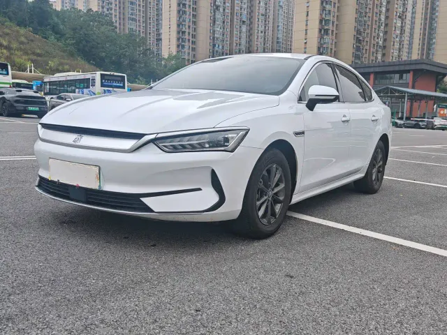 Фотография автомобиля — BYD Qin PLUS