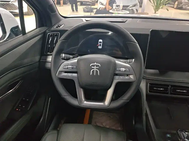 BYD Song L DM-i — Фото автомобиля 10