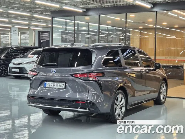 Toyota Sienna 4th Gen — Фото автомобиля 2