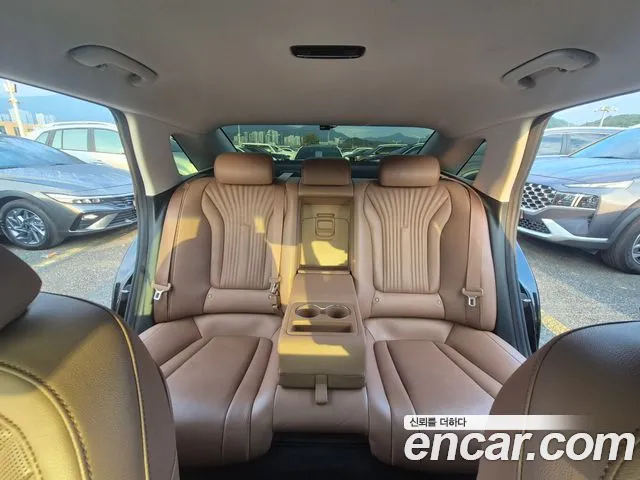 Hyundai Grandeur GN7 — Фото автомобиля 20